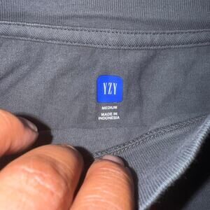 Yeezy x GAP 3/4 Sleeve Logo tee in Dark Green (Medium)